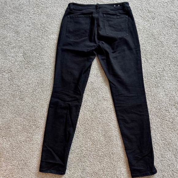 cabi Skinny Jeans, #3941, 10, EUC, Black, Low Rise - Picture 2 of 11